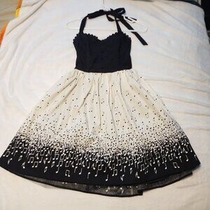 Hot Topic Musical Note Dress Size Small NWT